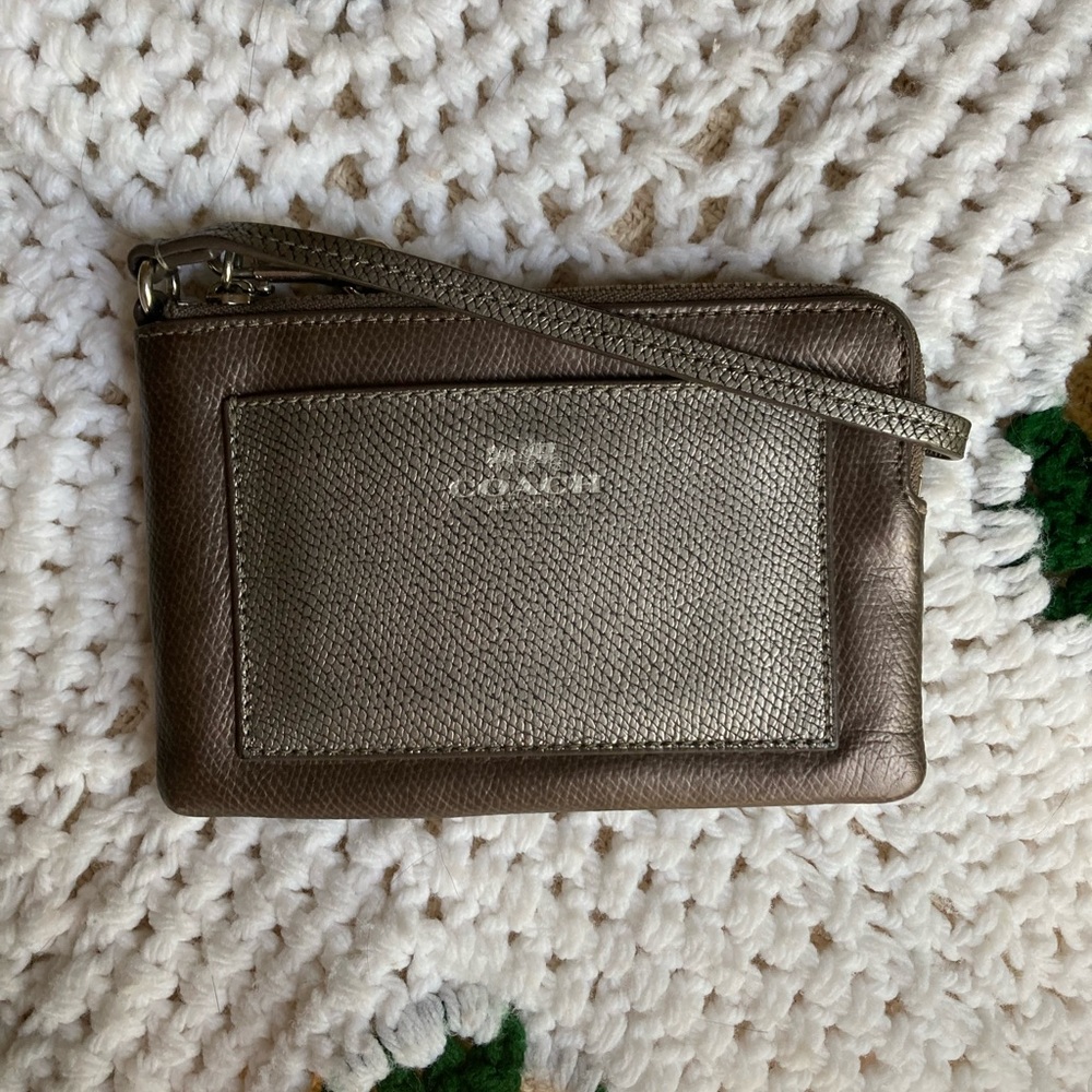 Coach Corner Zip Wristlet